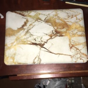 13’ inch Marble Macbook cover